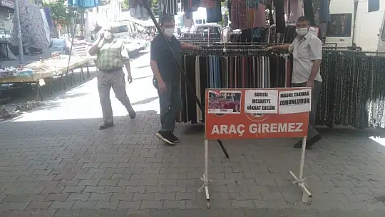 Emet Salı Pazarı Olağanüstü Tedbirlerle Açıldı