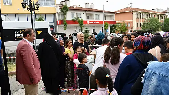 Karne Sevincini Belediye Karne Şenliği İle Kutladılar
