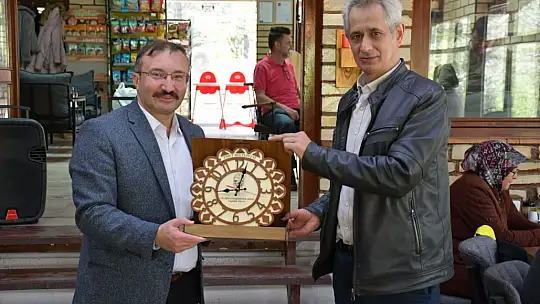 Emet Belediyesinden Emekli Personel Onure Edildi