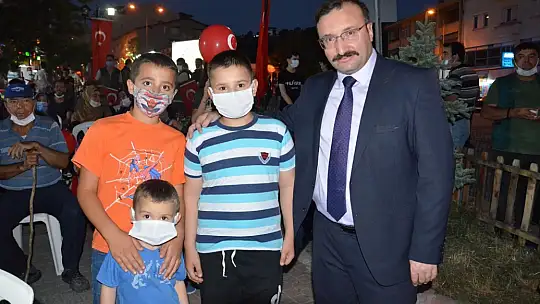 Milli Birlik Gününde Emet Tek Yürekti