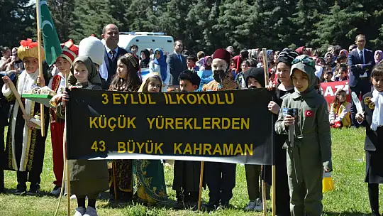 Emet'te Bayram 23 Nisan Coşkusu İle Devam Etti