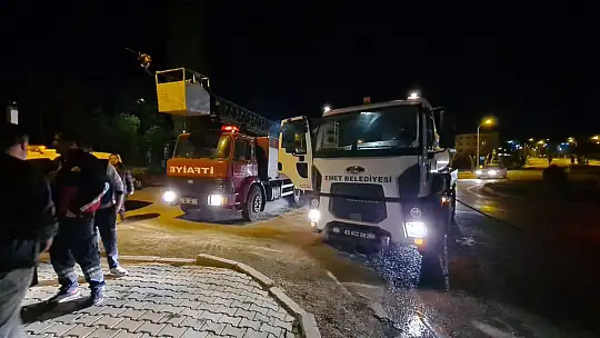 Hareket Halindeki Araç Yandı