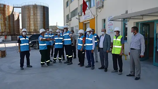 Vali Çelik' Emetbor Bölgemizin Gözbebeğidir'