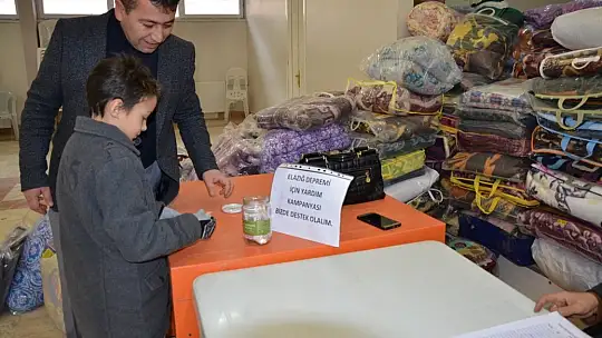 Emetli Küçük Mücahit Depremzedeler için bakın ne yaptı