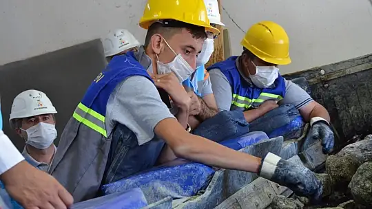 Vali Çelik' Emetbor Bölgemizin Gözbebeğidir'