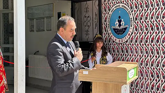 Emet Halk Eğitim 261 Kursta 5835 Kursiyere Belge Verdi