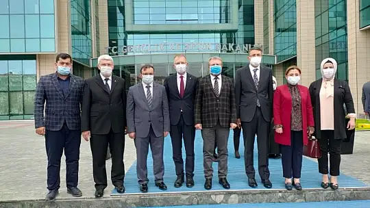 Bakan Kasapoğlu Kütahya Ve İlçelerine Yapılacak Yatırımları Açıkladı