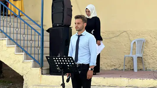 Gürpınar'da 26 Kursiyer Eserlerini Sergiledi