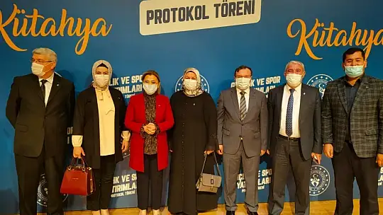 Bakan Kasapoğlu Kütahya Ve İlçelerine Yapılacak Yatırımları Açıkladı