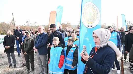 Milli Ağaçlandırma Günü'nde Emet'te 300 Fidan Toprakla Buluştu