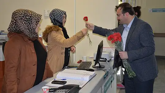 Başkan Doğan'dan 8 Mart'ta Kadın Çalışanlara Kutlama Ziyareti