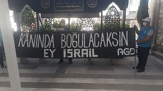 Emet'te Kudüs Şehitleri İçin Gıyabi Cenaze Namazı