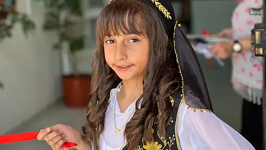 Emet Halk Eğitim 261 Kursta 5835 Kursiyere Belge Verdi