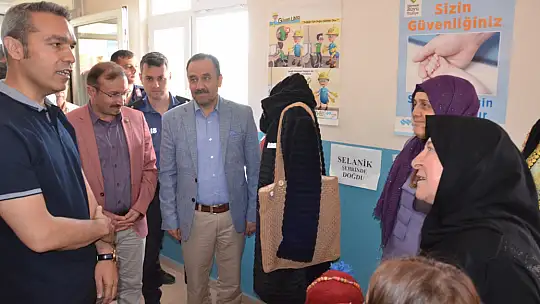 Gürpınar Köyünde El ve Göz Emeği Eserler Sergilendi.