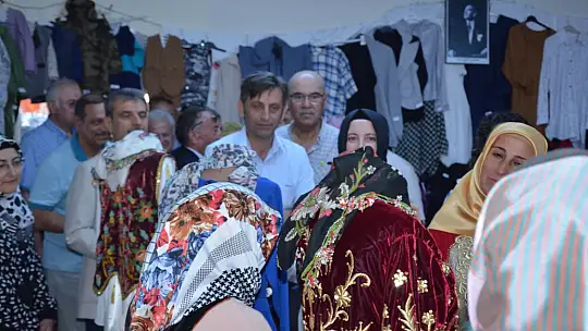 Gürpınar Köyünde El ve Göz Emeği Eserler Sergilendi.