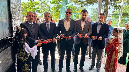 Emet Halk Eğitim 261 Kursta 5835 Kursiyere Belge Verdi