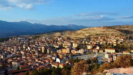 Yüzde 70'i Karantinada Olan Emet'te Hafta Sonu Yasakları Sakin Geçiyor