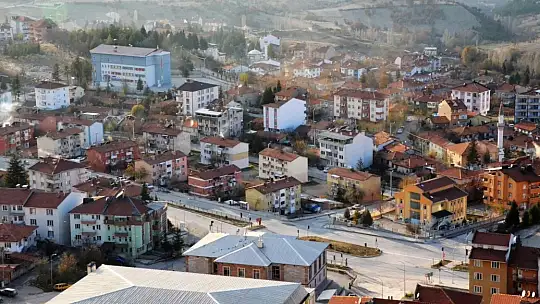 Yüzde 70'i Karantinada Olan Emet'te Hafta Sonu Yasakları Sakin Geçiyor