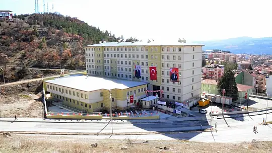 Bakan Kasapoğlu Emet KYK Yurdu'nun Açılışını Gerçekleştirdi
