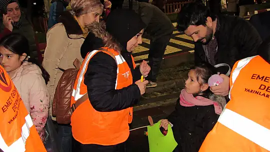 Emet Millet bahçesi doldu taştı