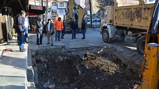 Emet'te 100 Yıllık Kanal Hattında Güçlendirme Çalışmaları
