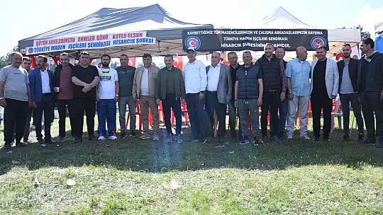 6841 Araç Katıldı 25Bin İnsan Bahar Şenliğinde Buluştu