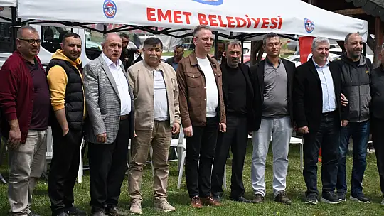 6841 Araç Katıldı 25Bin İnsan Bahar Şenliğinde Buluştu