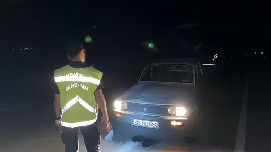 Karşıdan Karşıya Geçerken Otomobil Çarptı