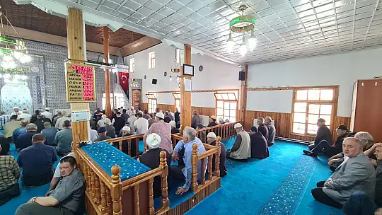 Emet Yeniceköy'de 2 Bin Kişilik Hayır Yemeği