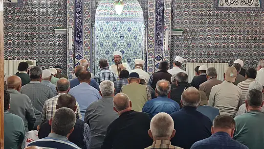 Emet Yeniceköy'de 2 Bin Kişilik Hayır Yemeği