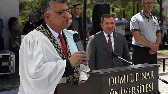 Emet MYO'da 132 Öğrenci Mezun Oldu