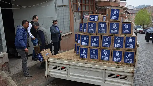 Bursa Büyükşehirden Emet Belediyesine 200 Koli Erzak