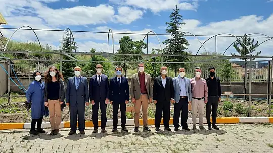 Kaymakam Çiçek Halk Eğitim Ve Okullarda İncelemelerde Bulundu