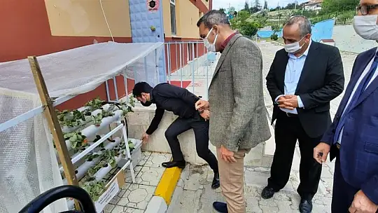 Kaymakam Çiçek Halk Eğitim Ve Okullarda İncelemelerde Bulundu