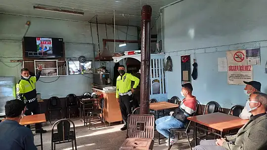 Polis ve Jandarma Emniyet Kemerinin Önemini Anlattı