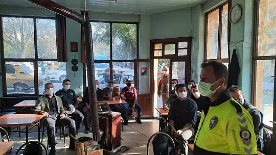 Polis ve Jandarma Emniyet Kemerinin Önemini Anlattı