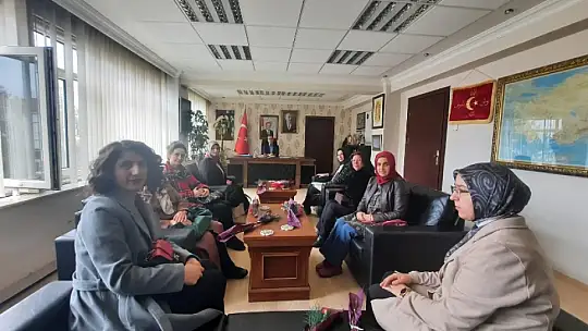 Kaymakam Çiçek'ten 8 Mart Kadınlar Günü Ziyareti