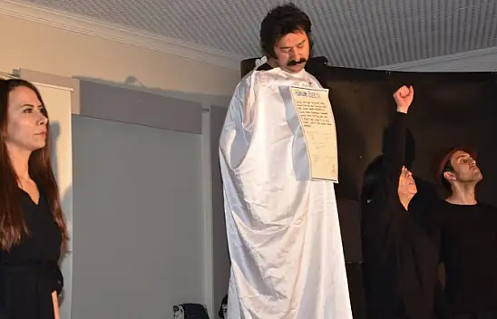 EMET BELEDİYESİNDEN TİYATRO OYUNU İLE 'EVET' KAMPANYASI Videolu