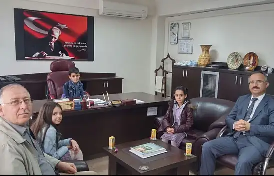 EMET'TE 23 NİSANIN EN ANLAMLI KOLTUK DEVRİ