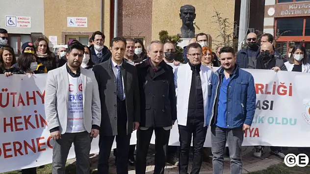 14 Mart Tıp Bayramı'nda hekimler grevde!