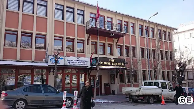 Emet Belediyesi 3 Adet Dükkan 3 Yıllık Kiralama İlanı