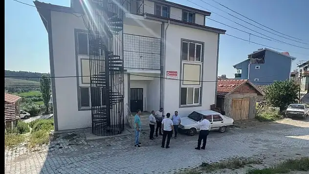 Emet: Bu Bina Neden Hizmete Açılmıyor?