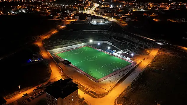 Emet Yeni Şehir Stadı Artık Geceleri de Hizmette!