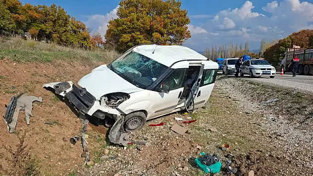 Hisarcık'ta Araç Takla Attı Sürücü Hastaneye Kaldırıldı