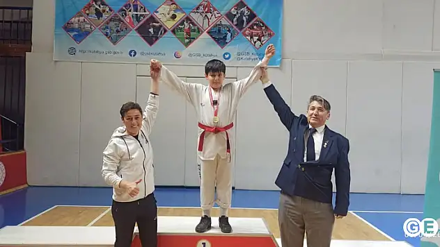 Minikler 1.Liği Emet'e getirdi