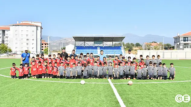 Minikler Zafer Kupası İçin Ter Döktü