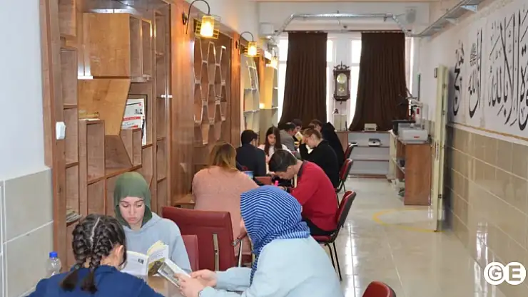 100. Yılda 100 Kitap' projesi sürüyor
