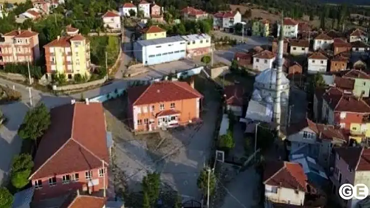 20 'den Fazla Vakanın Olduğu Karbasan Köyü Karantinaya Alındı