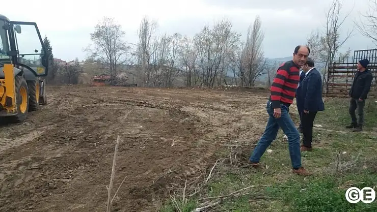 Emet Belediyesi Serasını Kuruyor