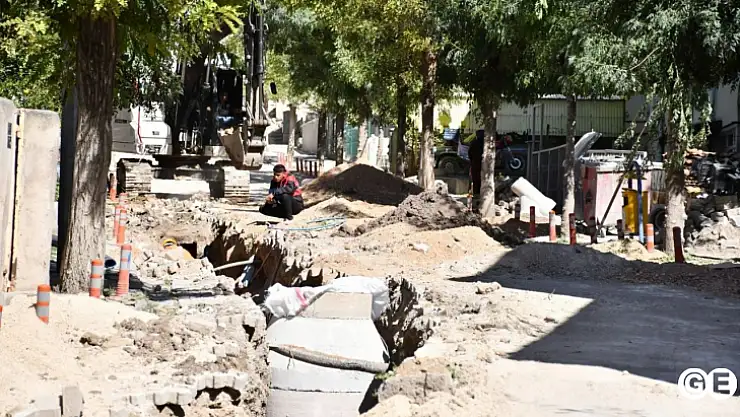 Emet'in altı üstüne getiriliyor
